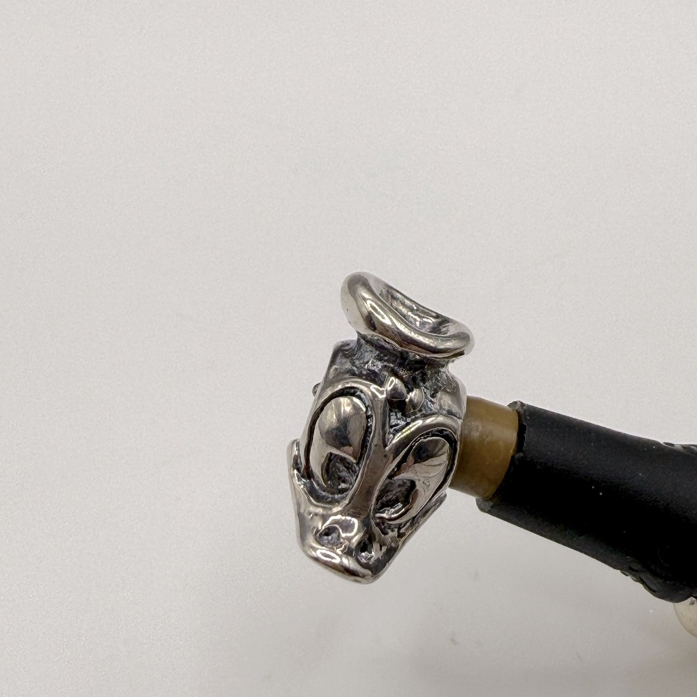 Pandora Long Retired & Disc “Donald Duck” Charm